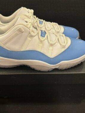 Air Jordan 11 Retro Low “University Blue”